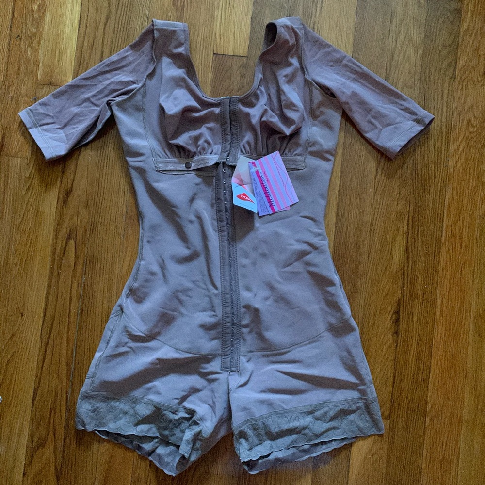 Fajas colombianas con mangas